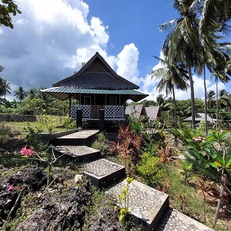 Sunari Beach Resort Selayar Matalalang Ngoại thất bức ảnh