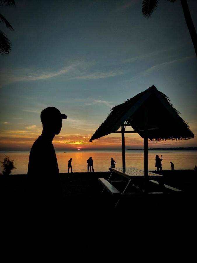 Sunari Beach Resort Selayar Matalalang Ngoại thất bức ảnh