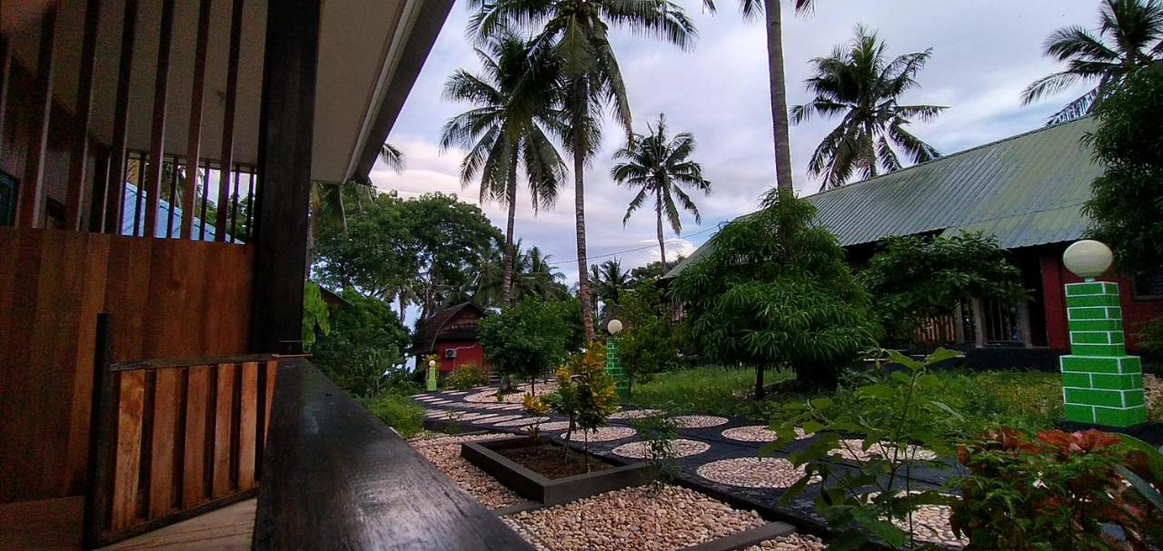 Sunari Beach Resort Selayar Matalalang Ngoại thất bức ảnh