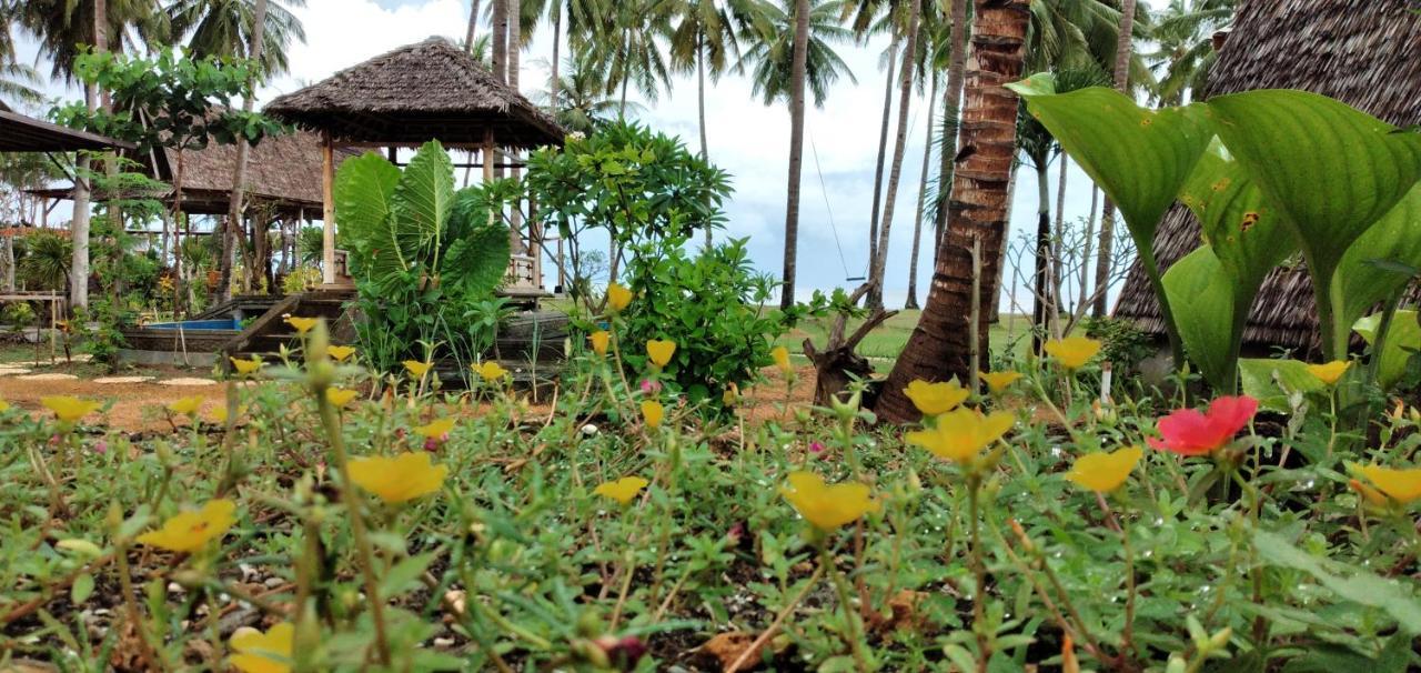 Sunari Beach Resort Selayar Matalalang Ngoại thất bức ảnh